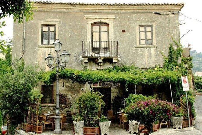 From Taormina: Private/Guided Godfather with appetizer and Pasta - The guides shape the entire experience