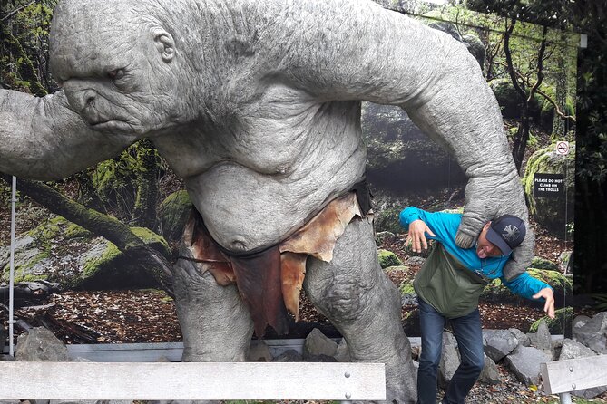 Full Day Lord of the Rings Tour - A brief Wellington film finale