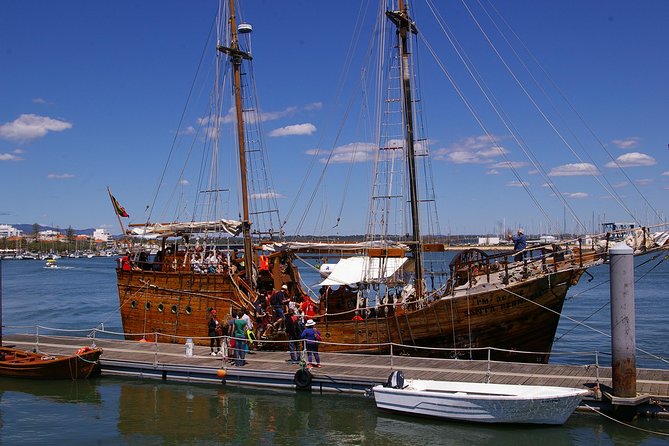 Full day trip with BBQ on the beach, Caves, Sailing - Practical details for your morning