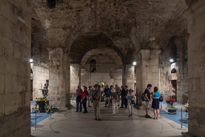 Game Of Thrones Tour Split - small group - A two-hour walk with room for questions