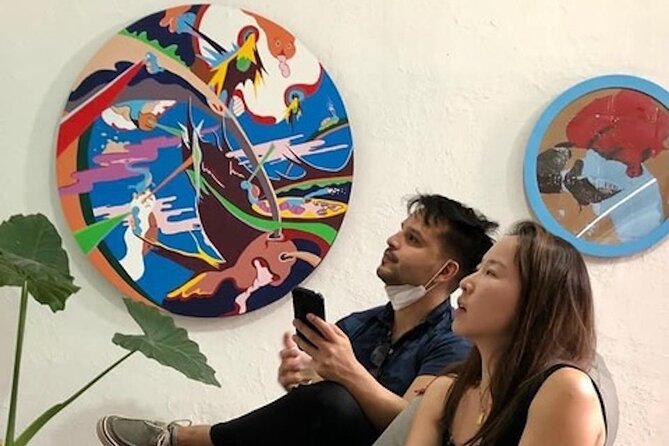 GDL Art Crawl & Studio Tour Visit - La Bodega opens the warehouse door