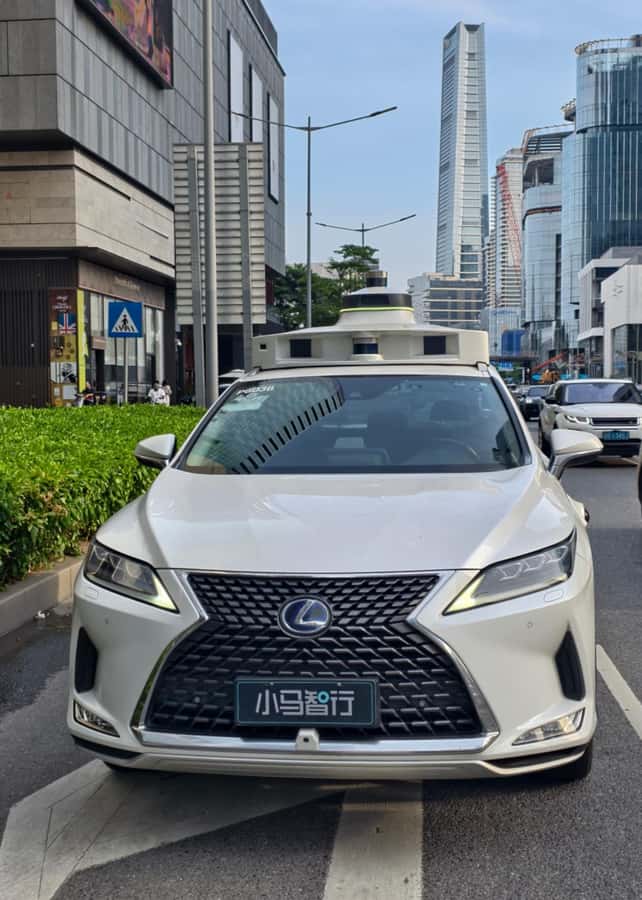 Gen-Z Private Tour: Shenzhen Tech Marvels - Huaqiangbei, where gadgets fill entire streets