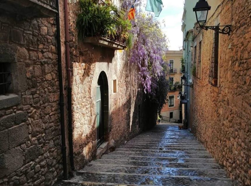 Girona: Game of Thrones Small Group Tour - Price, timing, and walking comfort