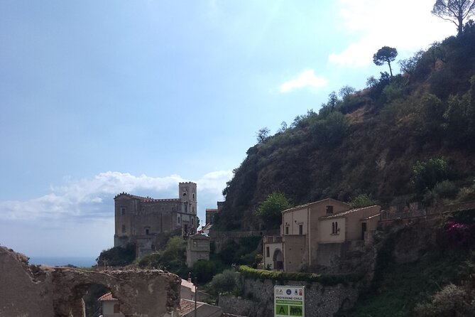 Godfather Private Tour - Santa Teresa di Riva for a seaside break