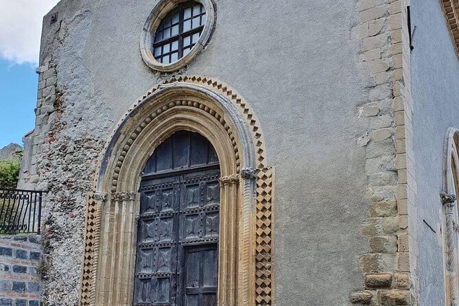 Godfather tour + possibility Sicilian food & house wine tasting - Who should book this experience?