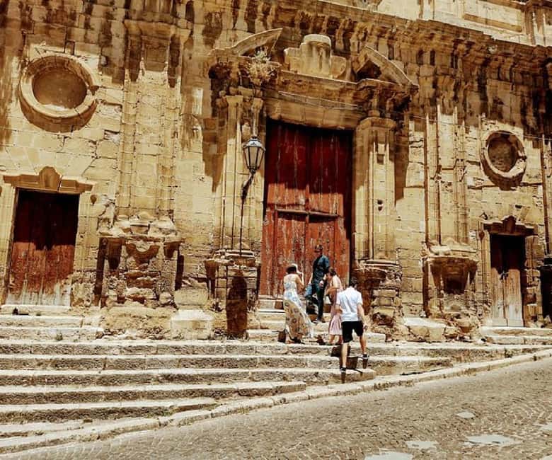 Godfathers tour in Corleone with Leoluca - Panoramic views, legends, and local culture