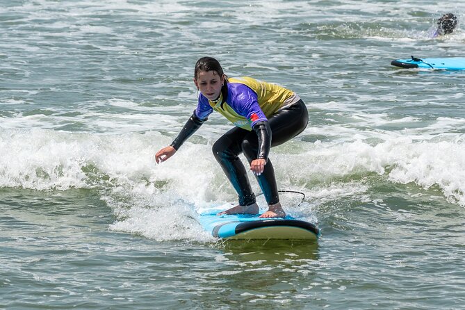 Guided surf tours from Porto city to the beach - Who should choose this Porto surf trip