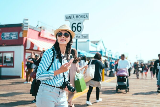 Half Day LA Tour: Hollywood, Beverly Hills & Santa Monica - Beverly Hills Sign and Rodeo Drive give you 30 minutes