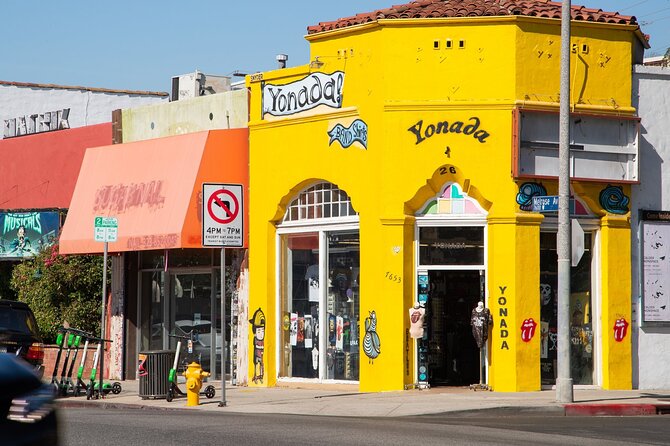 Half Day LA Tour: Hollywood, Celebrity Homes, Santa Monica - One hour at Santa Monica Pier