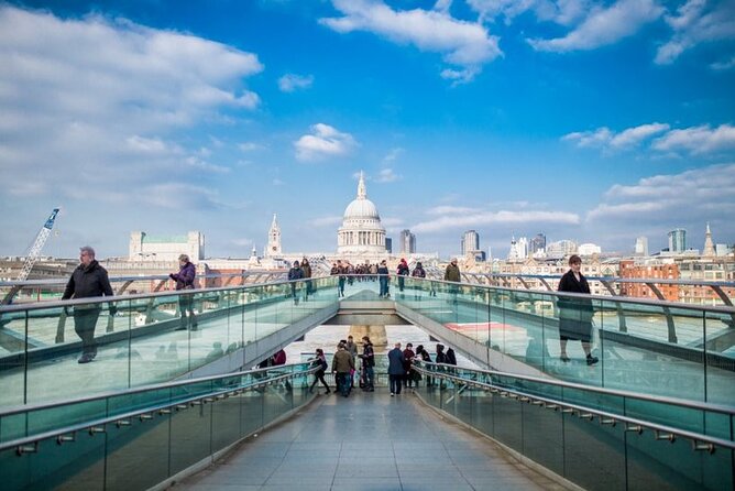 Harry Potter Film Locations Guided Walking Tour - Finishing at King’s Cross and Platform 9¾