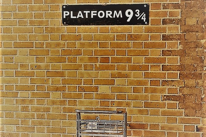 Harry Potter in London Private Taxi Tour with Hotel Pickup - Leadenhall Market and the diagonal alley setting