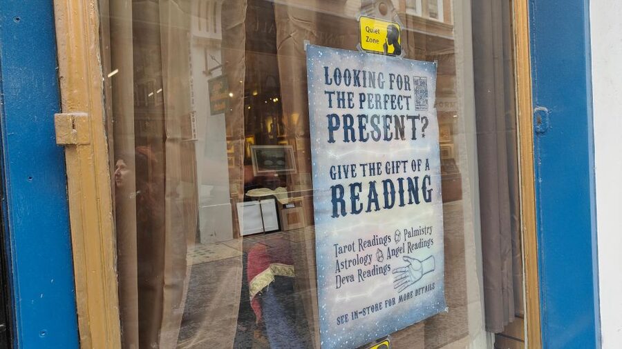 Harry Potter in London - Private Walking Tour - Great Scotland Yard and Trafalgar Square
