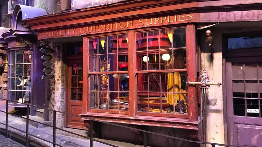 Harry Potter Private Tour of London in Spanish - The journey to King’s Cross