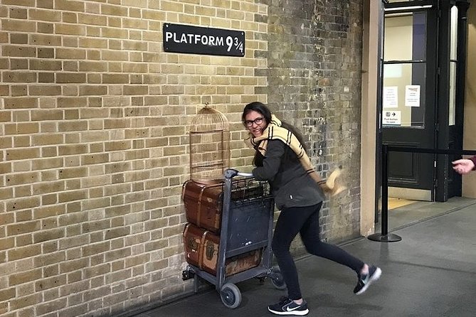 Harry Potter's London Feat. Harry Potter Movie Locations - King’s Cross and the real Platform 9¾