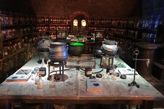 Harry Potter Studio Tickets and London Film Locations Guided Tour - Leadenhall Market and the last city stop