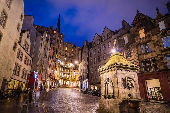 Harry Potter Tour & Edinburgh Castle Visit - Greyfriars Cemetery, the most direct Potter connection