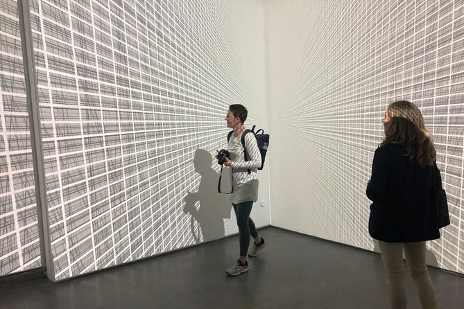 Hidden Art Galleries and Artist's Studio in Madrid - Why this Madrid art walk feels different