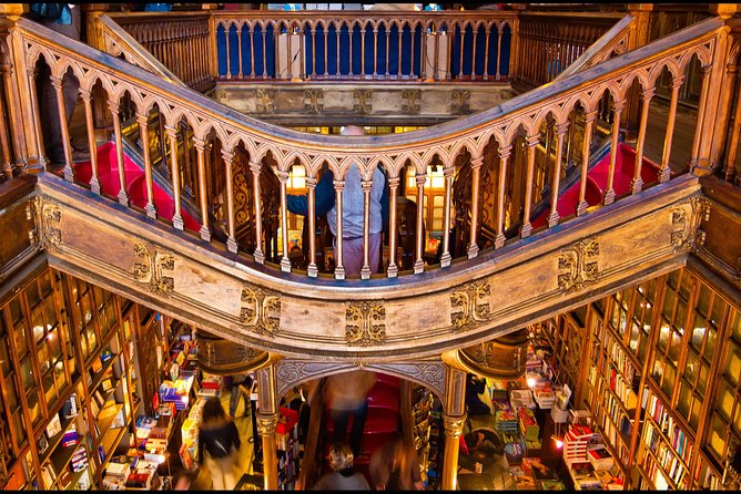 Highlights & Hidden Gems of a Harry Potter Tour - What this Porto walk is really about