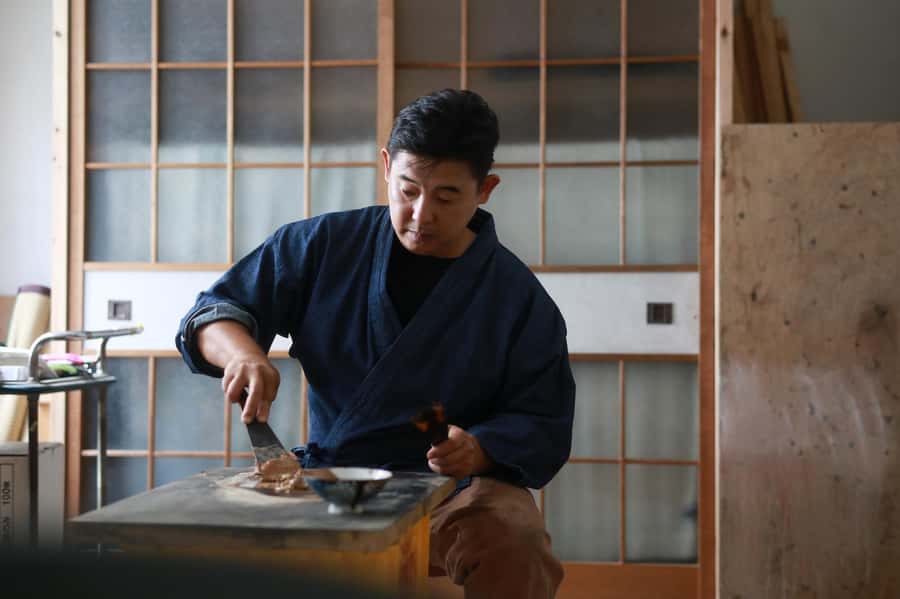 Hiroshima Lacquer Studio Tour & Workshop With a Gift - Key points before you book