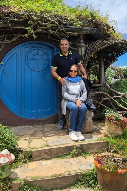 Hobbitenango and Antigua Tour: From Guatemala City - Booking details that affect your day