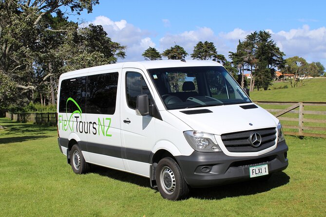 Hobbiton and Waitomo Caves from Auckland - Smaller Group - Who should book this experience