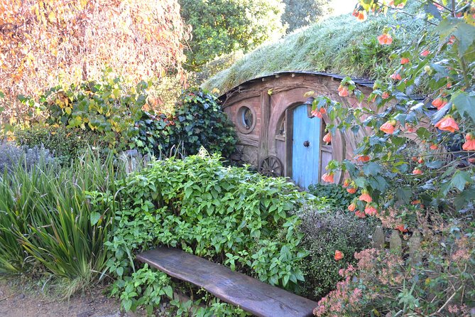 Hobbiton Movie Set day tour From Auckland - Why Hobbiton works even if you are not a film fan