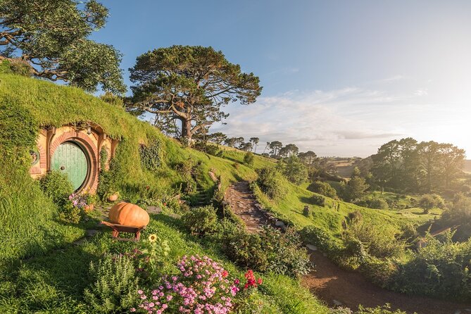 Hobbiton Movie Set Guided Day Tour with Lunch from Auckland - Who will enjoy this Hobbiton trip most