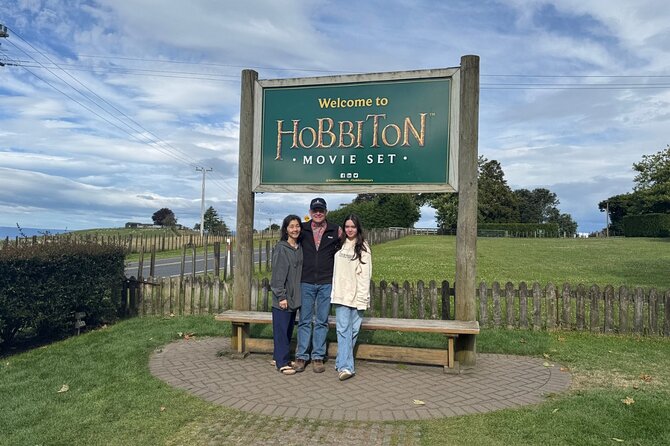 Hobbiton Movie Set Guided Tour small group from Auckland - Why the $248.23 price may be fair