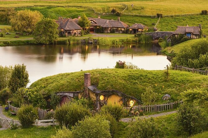 Hobbiton Movie Set Shore Excursion from Tauranga (6 Hours) - Who will enjoy this most?