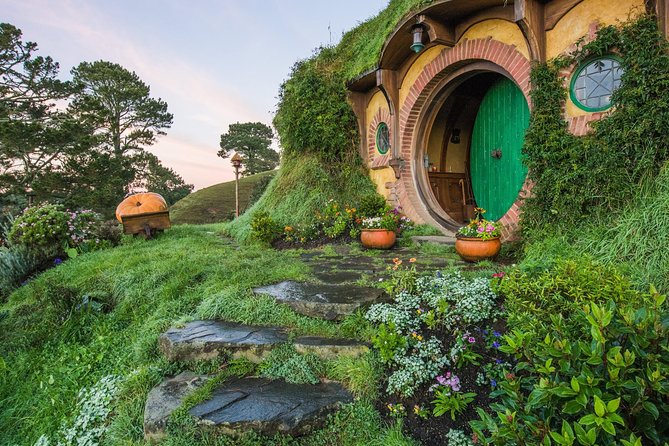 Hobbiton™ Movie Set Walking Tour from Shires Rest - Walking into The Shire at Hobbiton