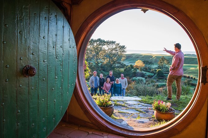 Hobbiton™ Movie Set Walking Tour from Shires Rest - Guides, stories, and the value of the commentary