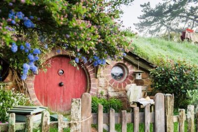 Hobbiton™ Movie Set Walking Tour from Shires Rest