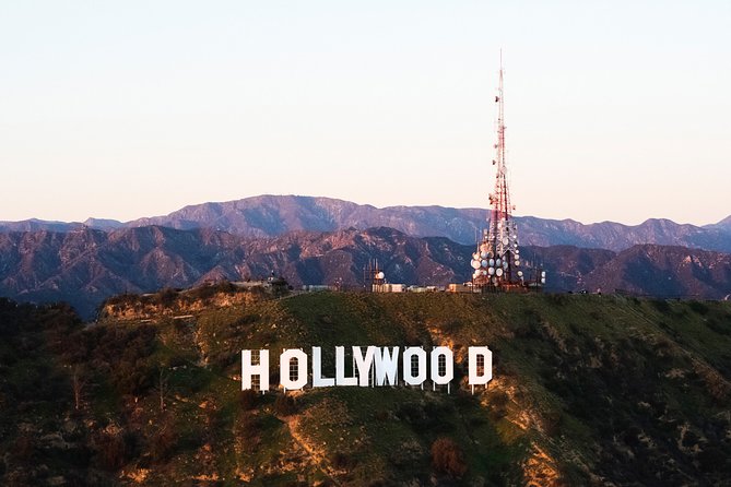 Hollywood and Beaches 50-Minute Helicopter Tour - The Lakers, concerts, dining, and nightlife