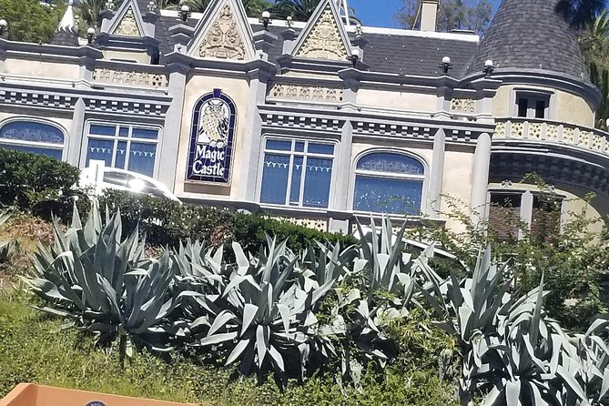 Hollywood and Beverly Hills Half-Day Tour with Exclusive Stops - Hollywood Boulevard: stars, theaters, and famous footprints