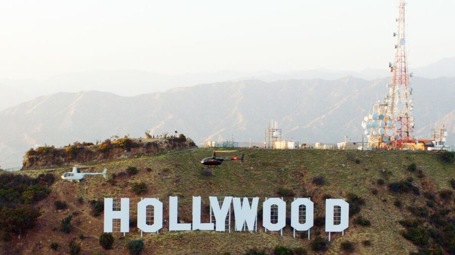 Hollywood & Beverly Hills Celebrity Helicopter Tour - Hollywood Hills, Mulholland Drive, and Laurel Canyon