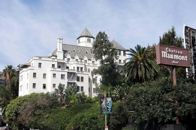 Hollywood Chills 3-Hour Tour: Celebrity Scandals and Cemeteries - Why the Private Format Matters in Los Angeles