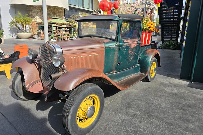 Hollywood Day Tour from Orange County - Hollywood Walk of Fame: one hour among the big names
