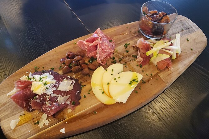 Hollywood Florida Walking Food Tour - A guide who knows the restaurant owners