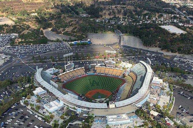 Hooray for Hollywood 35-Minute Helicopter Tour - Beverly Hills homes and Hollywood Hills views