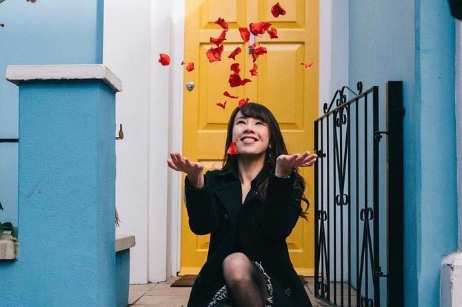 Instagrammable photos in Notting Hill - Finding Notting Hill’s colorful doors and quiet corners