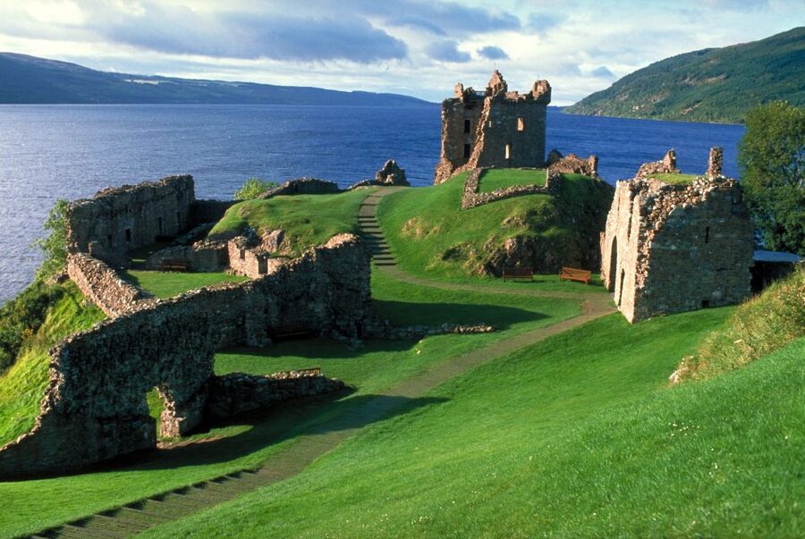 Inverness: Loch Ness Cruise, Castle, and Outlander Tour - The Glen Ord whisky option