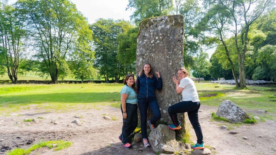 Inverness: Loch Ness, Outlander & Whisky Distillery - Meeting the coach on Union Street