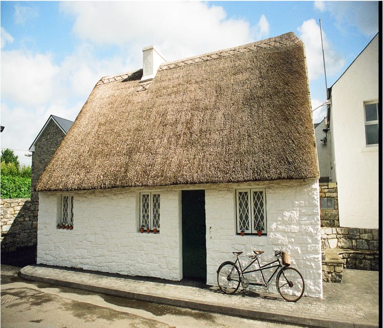 Ireland: The Quiet Man Museum and Film Location Guided Tour - Starting at the thatched cottage museum