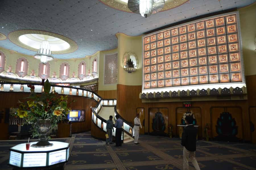 Jaipur: Food Tour and Indian Movie Experience - Who will enjoy this Jaipur outing