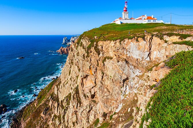 James Bond 007 Private Tour – Sintra & Atlantic Coast from Lisbon - From Lisbon to Carcavelos and Estoril