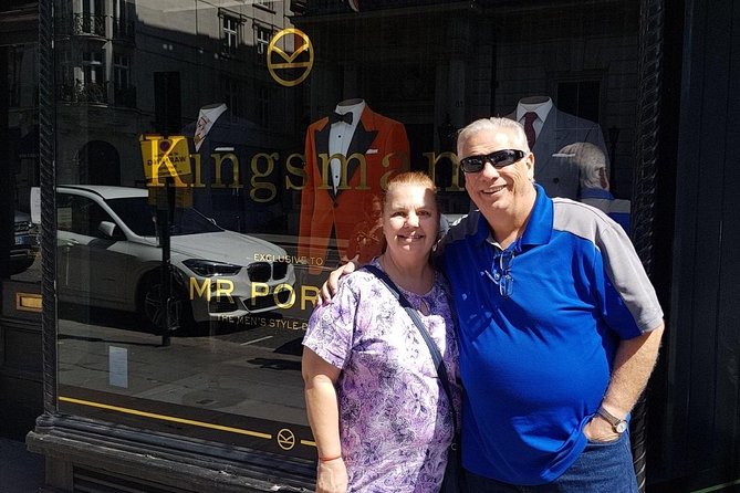 James Bond Filming Locations: Private Black Cab Tour in London - A Bond tour with London as the main character