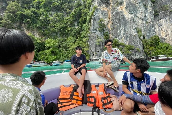 James Bond Island: Big Boat Tour & Canoeing Experience - Hong Island, caves, and lunch on board