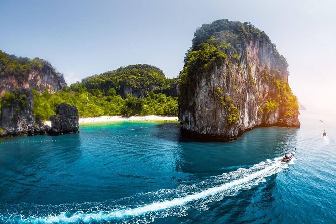 James Bond Island Escape – Longtail Boat Tour & Lunch from Phuket - The 9 a.m. pickup and the road to Kasom Pier