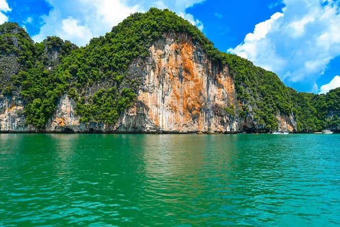 James Bond Island & Phang Nga Bay with Canoeing By Big Boat From Phuket - Lunch, refreshments, and life on the large boat