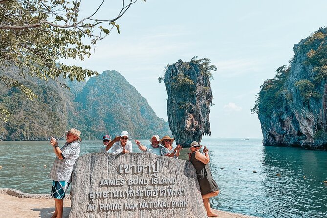 James Bond Island Private Boat Tour - Canoeing through Hong Island’s caves